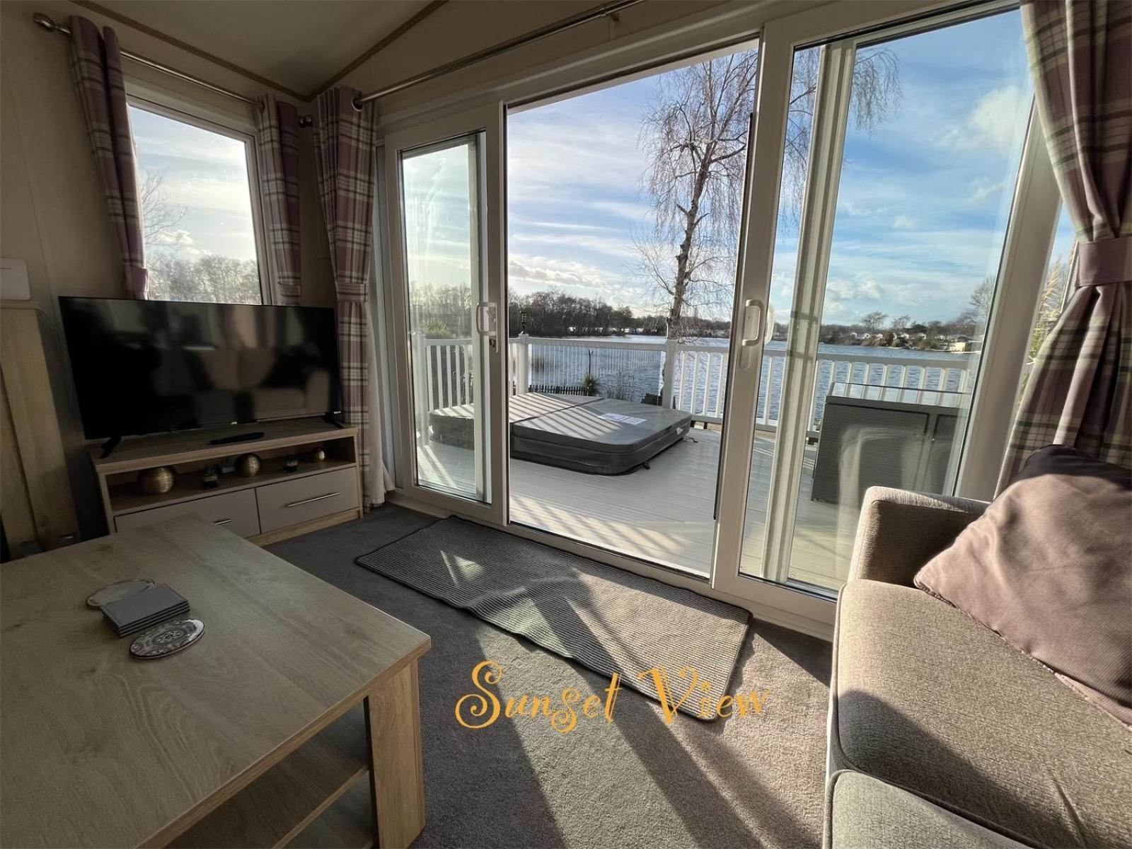Tattershall Lakes Sunset View Caravan Lakeside, Hot Tub, Garden, Private Fishing Peg & Wifi Екстер'єр фото